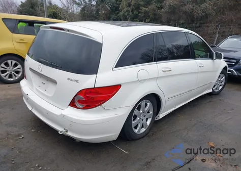 2007 Mercedes-Benz R 350 4Matic z USA, uszkodzony, nr VIN 4JGCB65E07A053053